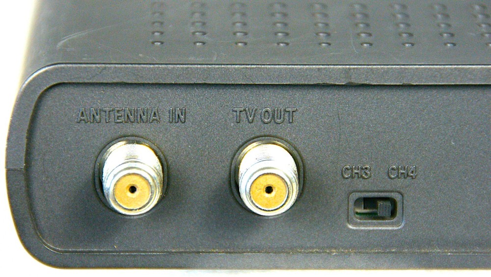 digital stream converter box