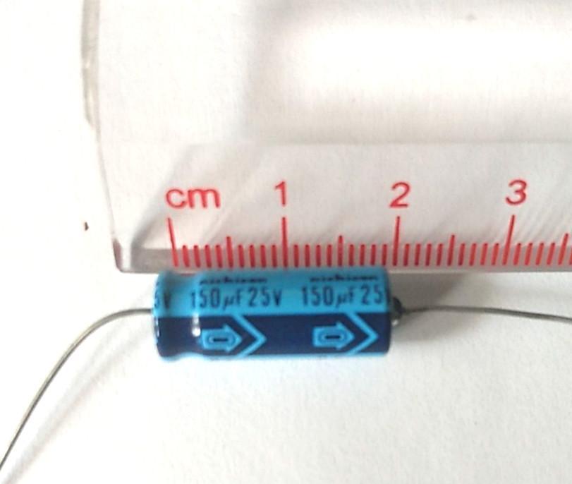 2 pcs, 150uF 25V 85 C Electrolytic. Capacitors by Nichicon,