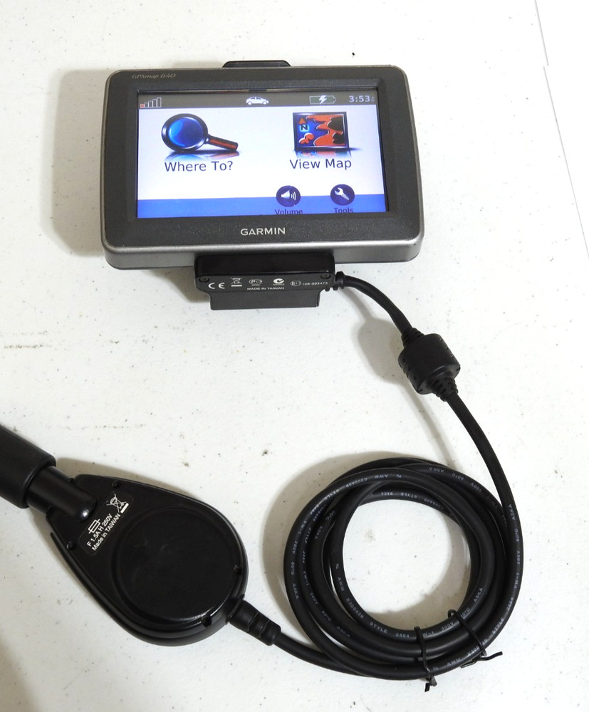 Garmin GPSMAP 640 Auto/Marine Chart Plotter w/Accessories Used