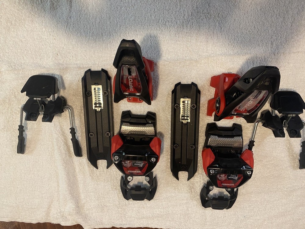 Marker Griffon 13 Ski Bindings, Black/Red, 90mm