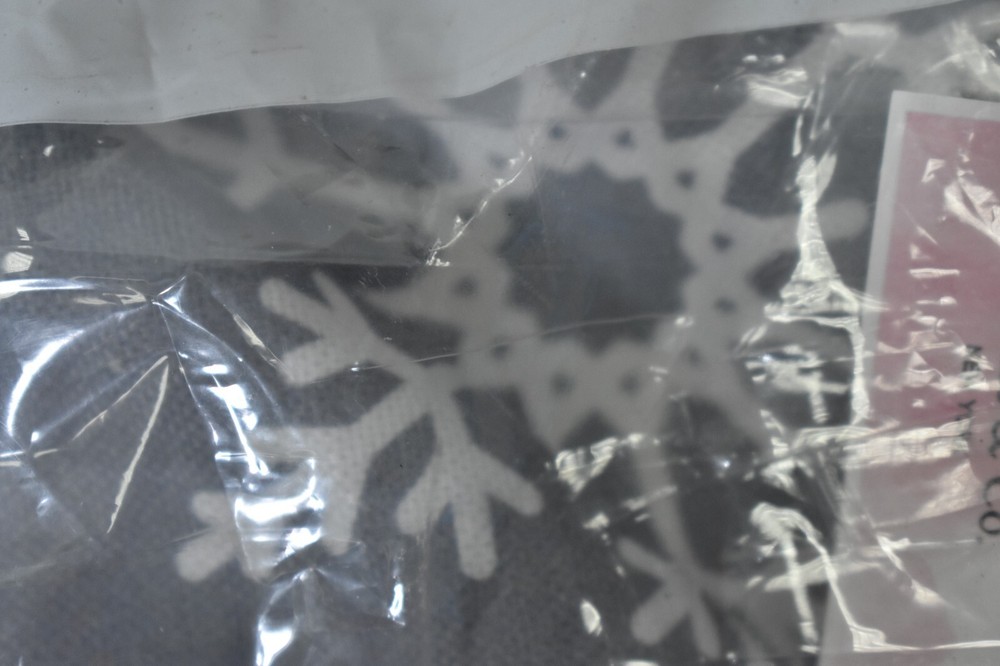 Decorative Christmas Snowflake Printed Throw Pillowcase 18" x 18" Gray Square