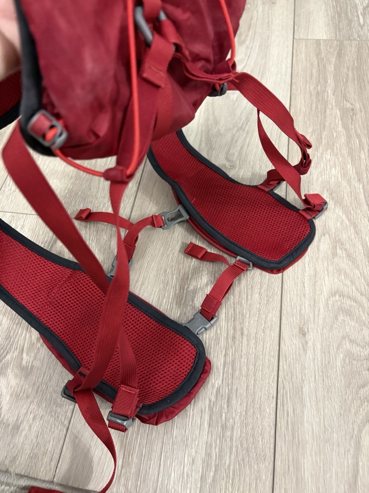 Nathan Running Vest Red( No Bladder)