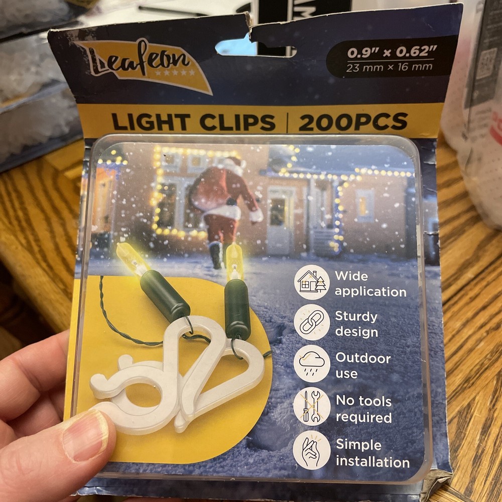 light clips 200 pcs leafeon Christmas light clips