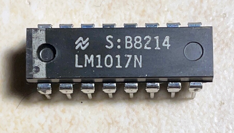 National LM1017N 4 Bit Binary 7 Segment Decoder/Driver - NOS