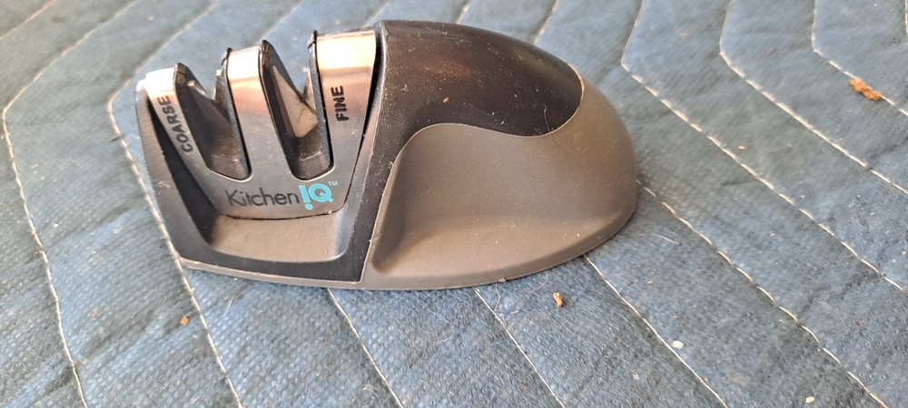 KitchenIQ Edge Grip-Stage Knife Sharpener - Black