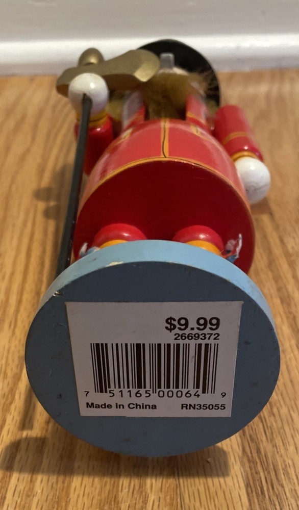 Solier Nutcracker Wooden 10” Tall