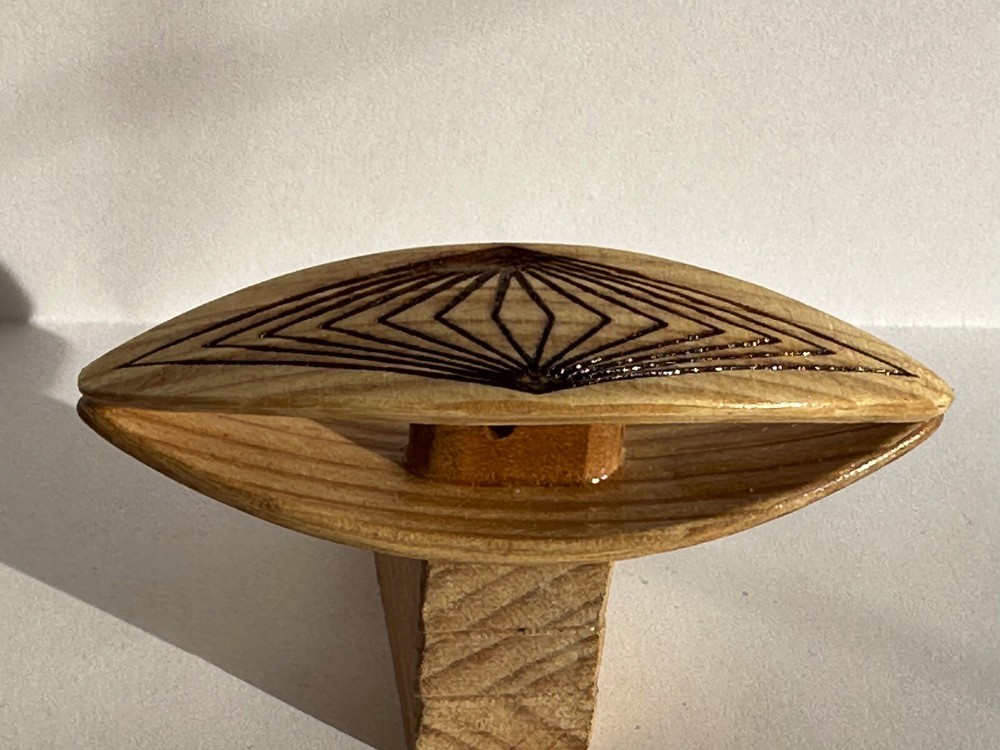 Tatting shuttle with deep engraved 3D design 3 inch long