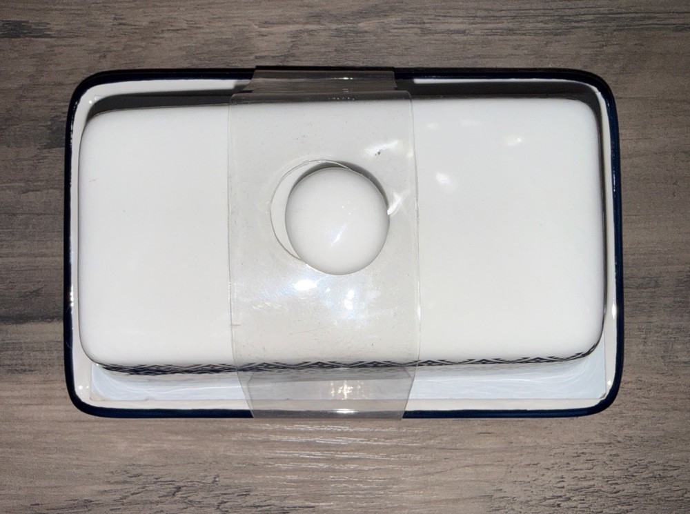 Snowflake Butter Dish Fair Isle Sweater Pattern Retro Style Winter Ceramic