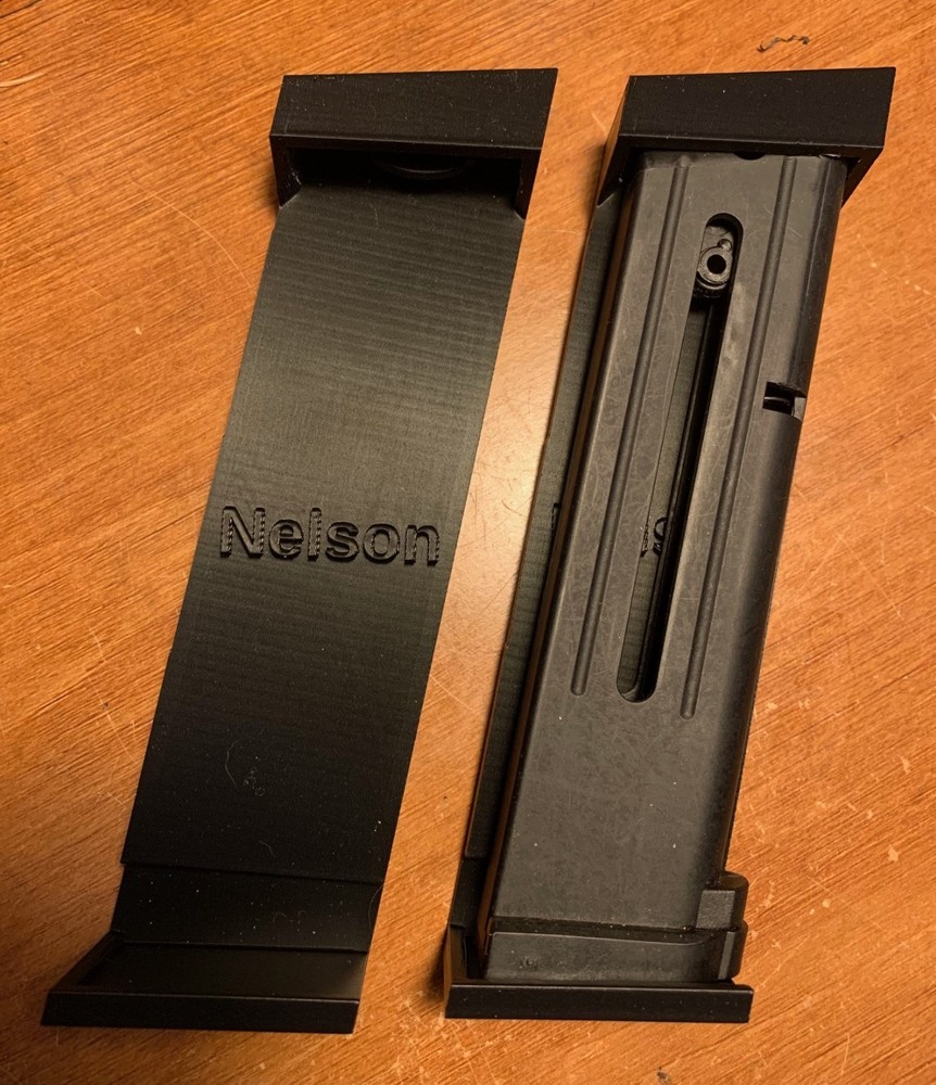 Magnetic gunbox mount for Nelson Conversion plastic magazines