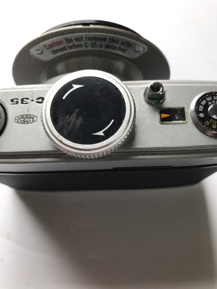 VTG OLYMPUS C-35 CAMERA USED/Untested