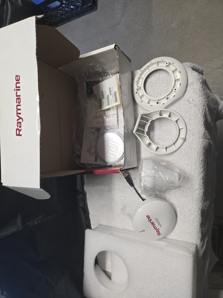 Raymarine AR200 IP Camera Stabilization Module