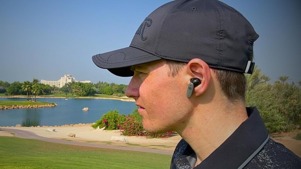 TecTecTec TEAM8 E - Golf GPS Earbuds - Distance to Front/Middle/Back - Gray
