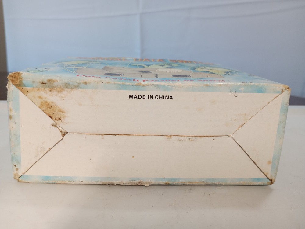 Vintage Manual Data Switch in original packaging not tested