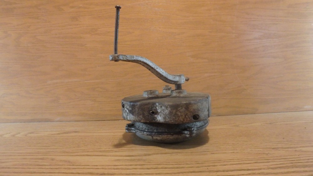 Champion Blower & Forge Blower Hand Crank Working