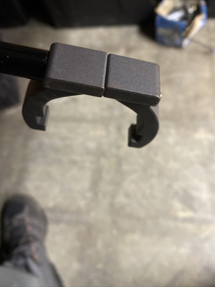 Milwaukee 516067 Adjustable Auxiliary Handle Replacement For Hammer Drill Driver