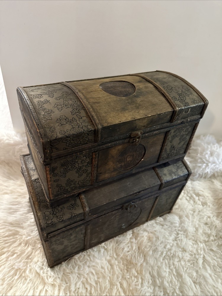Set Of Two Nesting Treasure Chest Style Trunks