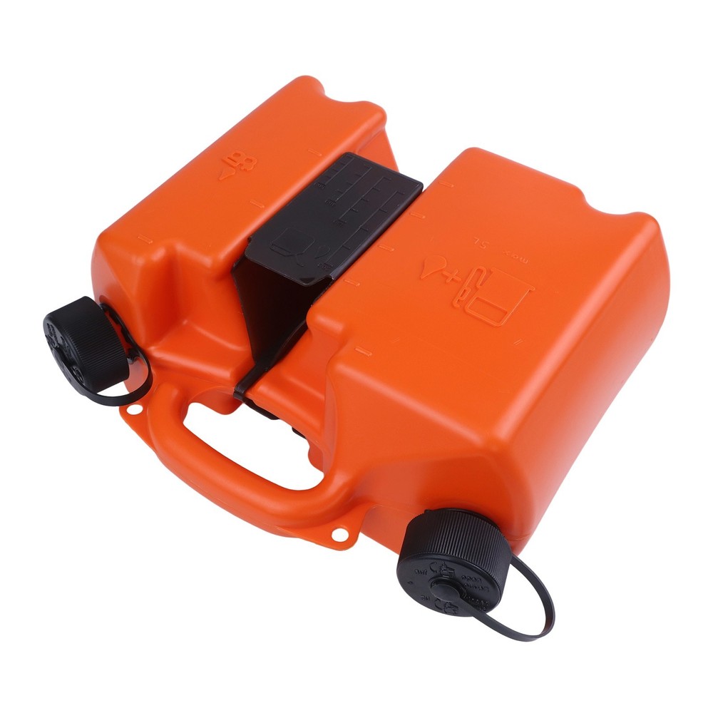 Practical 5L Oil Combi Can With Integrated Tool Carriers For Chainsaw Users