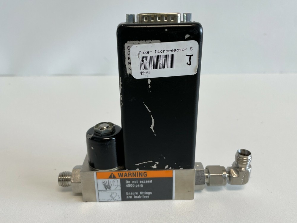 U2: Brooks 5850TR Mass Flow Controller 5850 TR Series