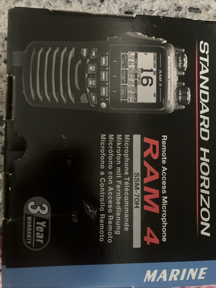 Standard Horizon RAM 4