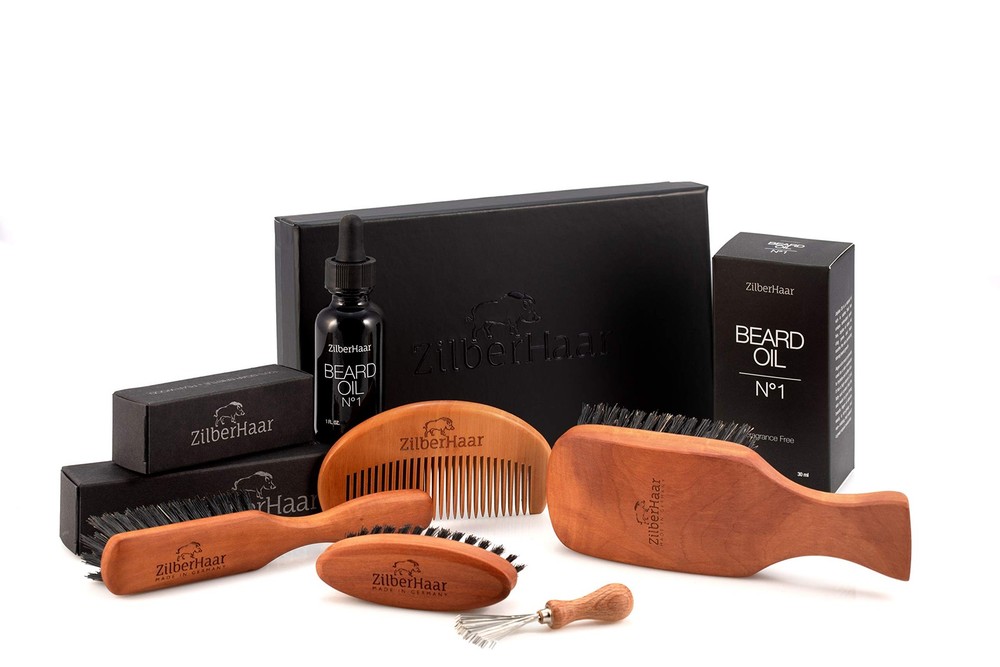 Beard Brush Grooming Kit (Soft Version) 2nd Cut Boar Bristles - Ideal for Stu...