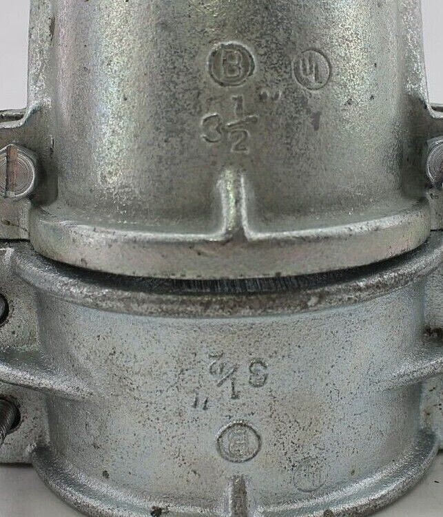Bridgeport 3-1/2" 90° Angle Connector