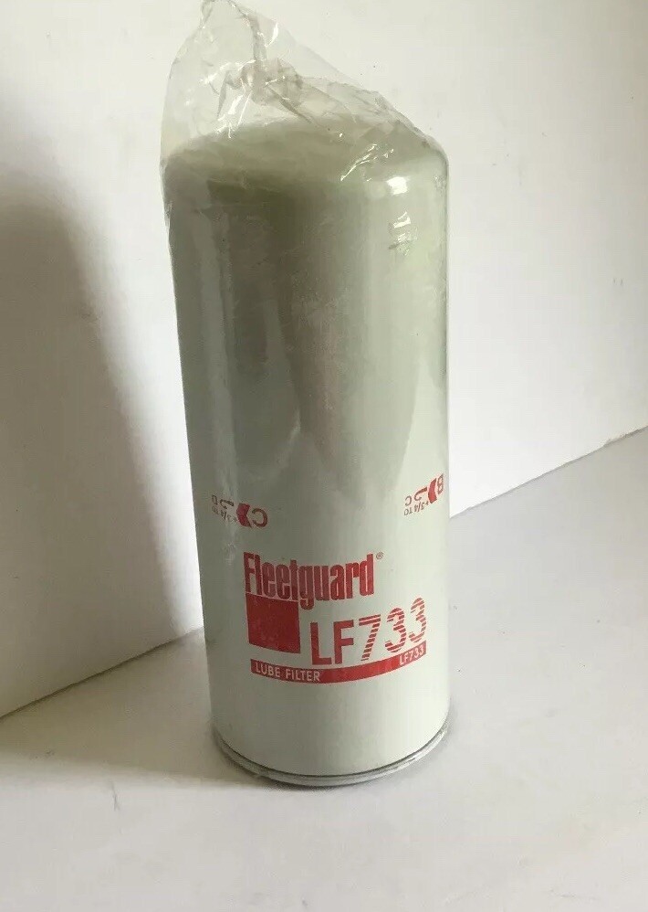 Fleetguard LF733 Lube/ Oil Filter  * New