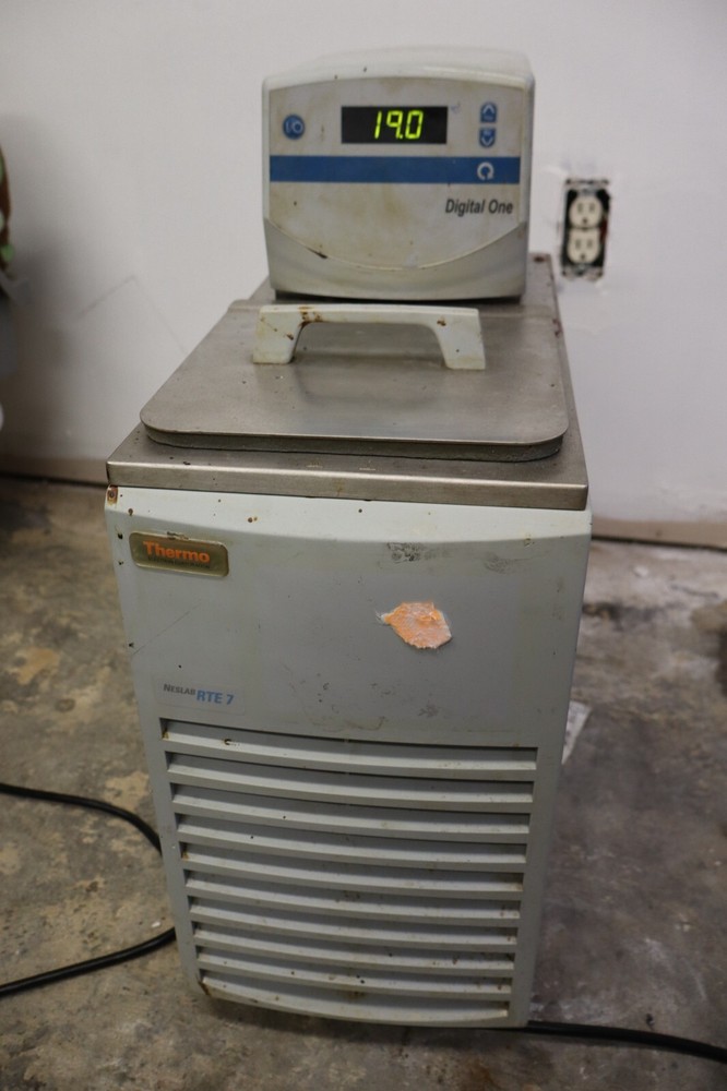 Thermo Neslab RTE 7 Digital Plus Recirculator Bath. Powers on