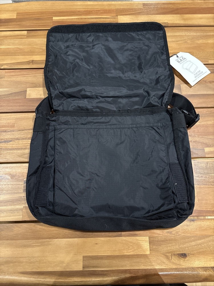 Eddie Bauer Basic Active Gear Flap Top Messenger