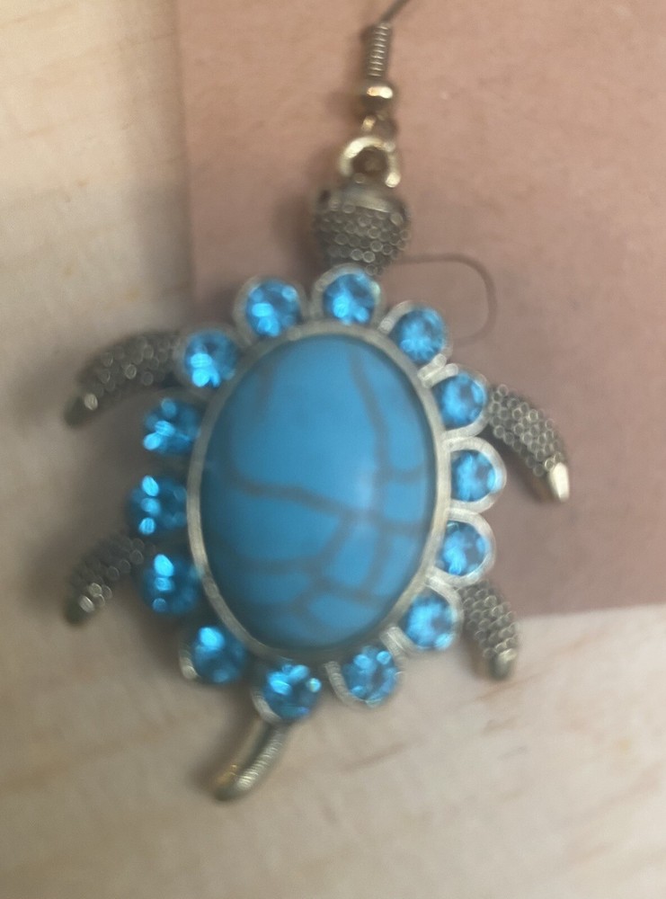 Sea turtle turquoise earrings