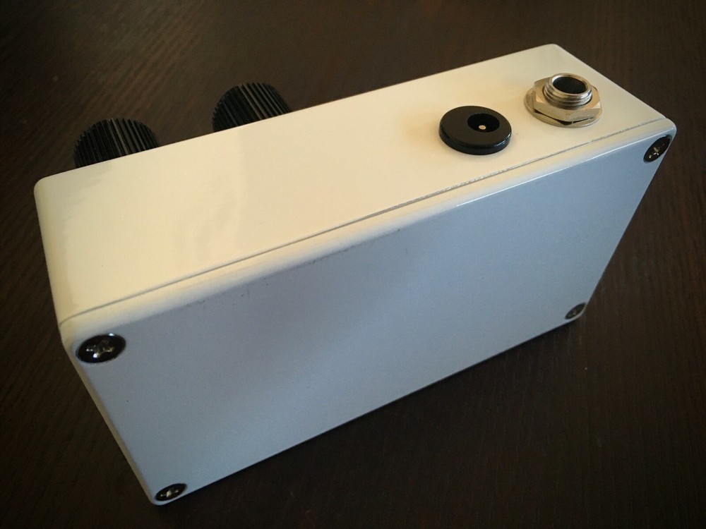 Human Resistance Synthesizer (Rucci, Handmade)