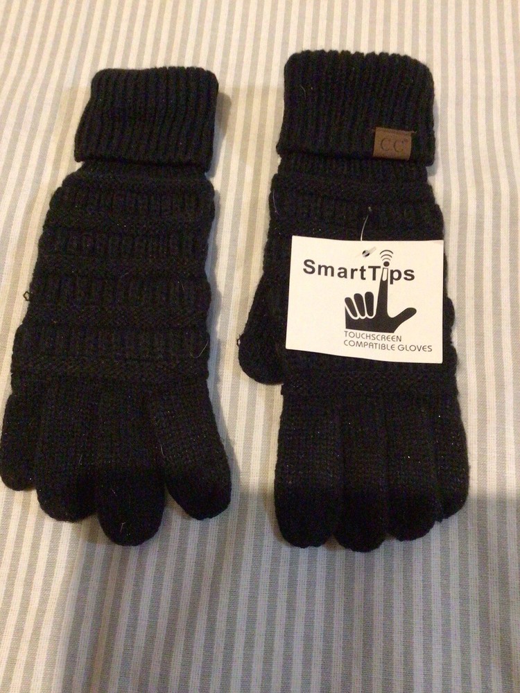 C.C. Exclusives SmartTips TOUCHSCREEN COMPATIBLE Black Knitted Gloves - ONE SIZE