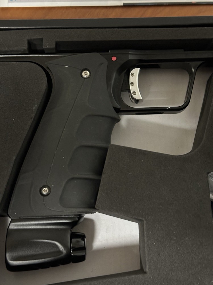 shocker amp paintball gun