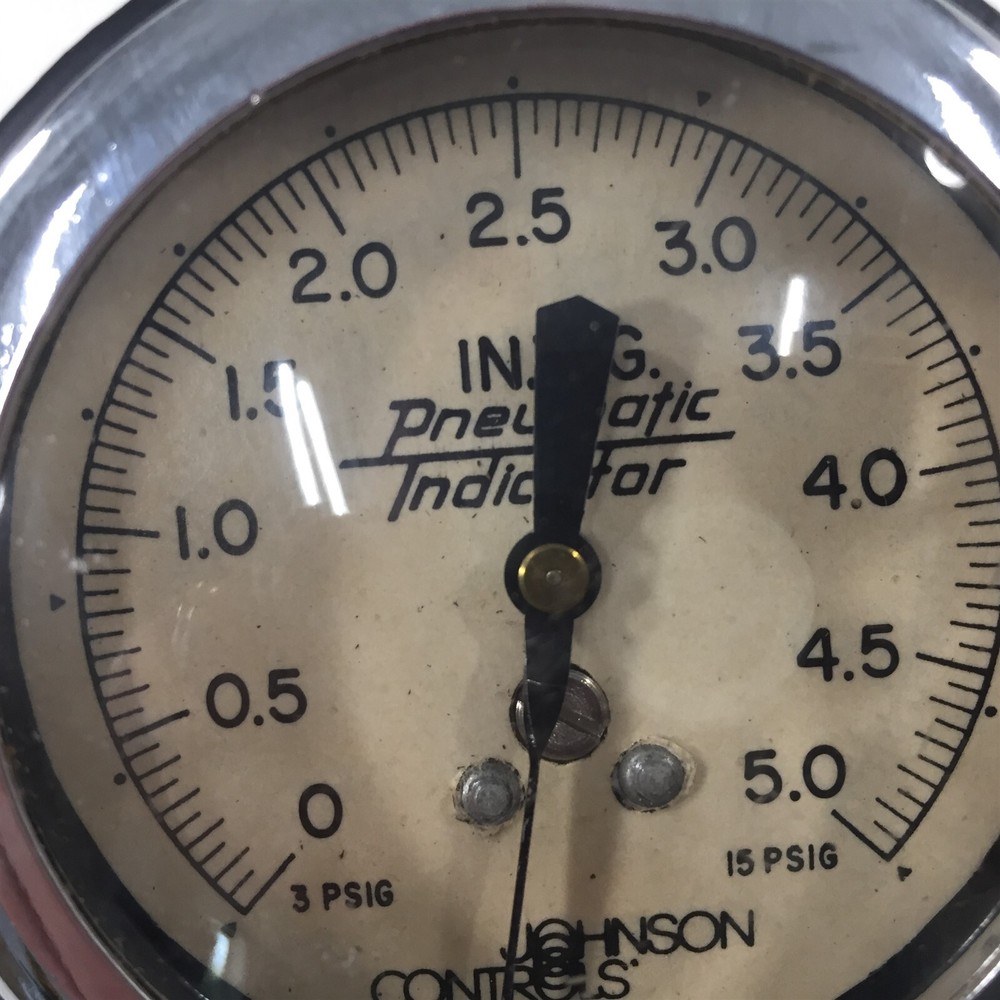 Johnson Controls 0-5" Hg 3-15PSIG Pneumatic Indicator Bottom Mount 2.5"