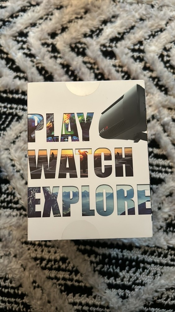 EVO VR Virtual Reality Headset for your Smart Phone -  New in Box EVO NEXT
