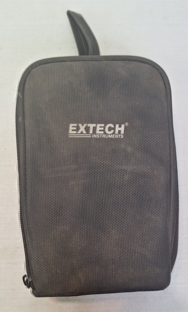 Extech Instruments LT300 Digital Light Meter /w Black Carrying Case Untested