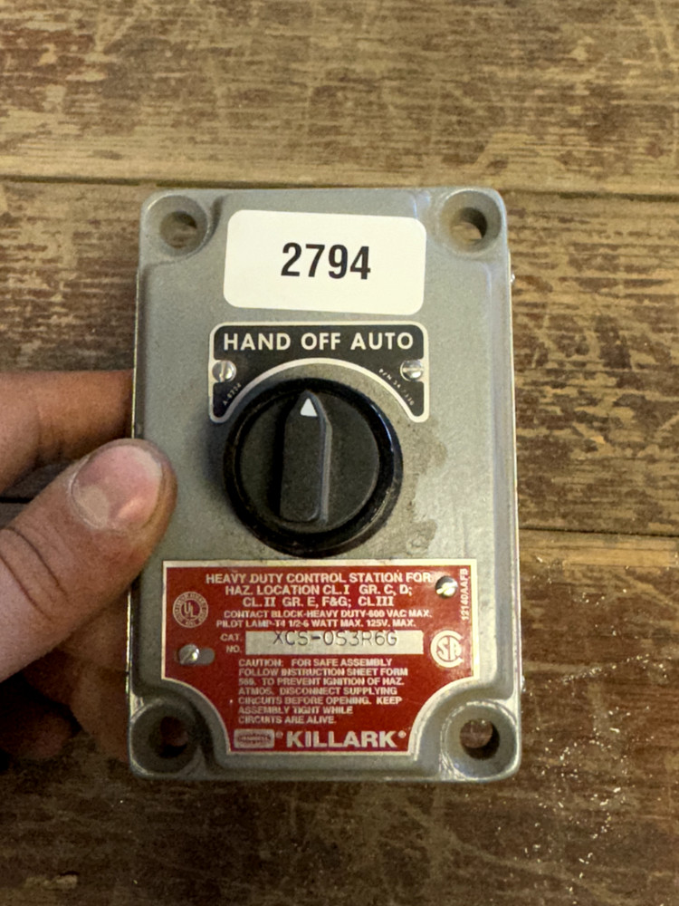Killark XCS-0S3R6G Single Selector Switch