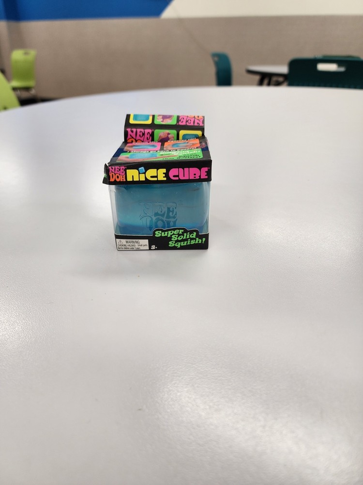 Needoh Nice Cube Blue