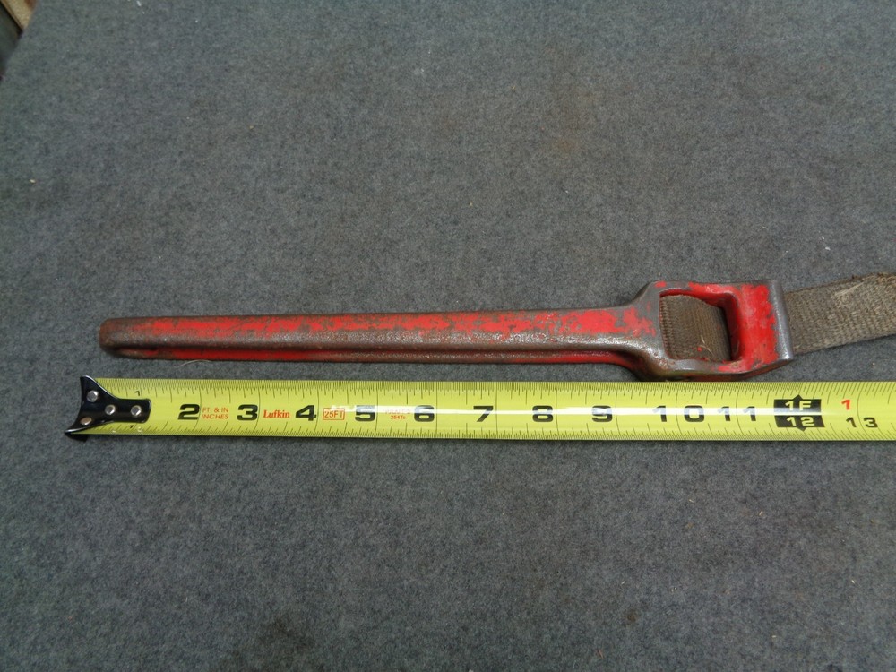 RIDGID No. 2 Strap Pipe Wrench 12"