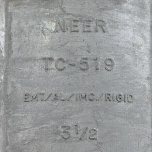 Neer TC-519 3-1/2" Coupling