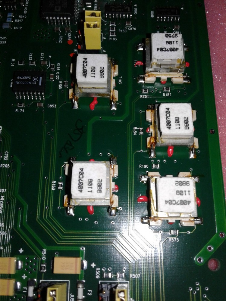 MOTOROLA BLN7061B13 CA2HMF8 BOARD