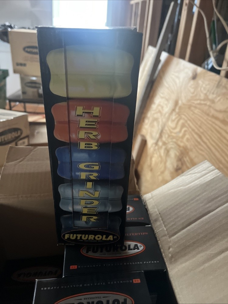 Futurola  Herb Grinder Five Pack