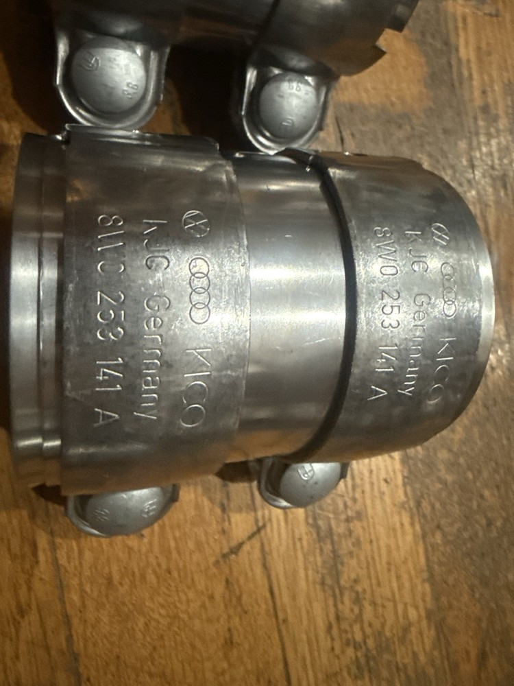 Muffler Clamp - Audi (8W0-253-141-A)