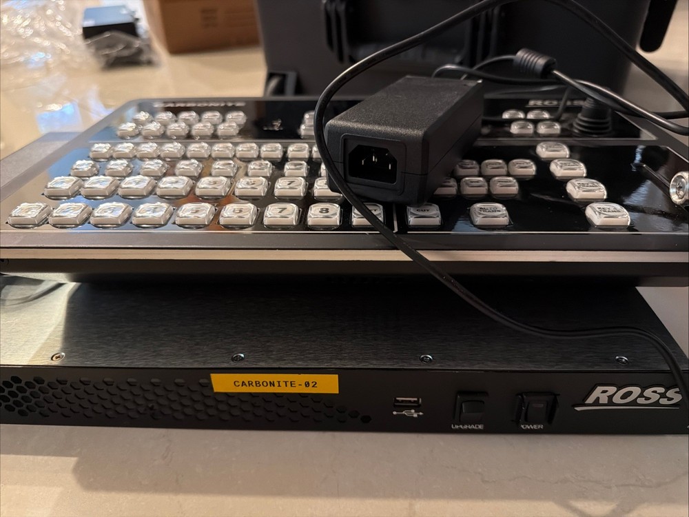 Ross Video CB9 Carbonite Control Panel With Ross Black 109 1 M/E Frame