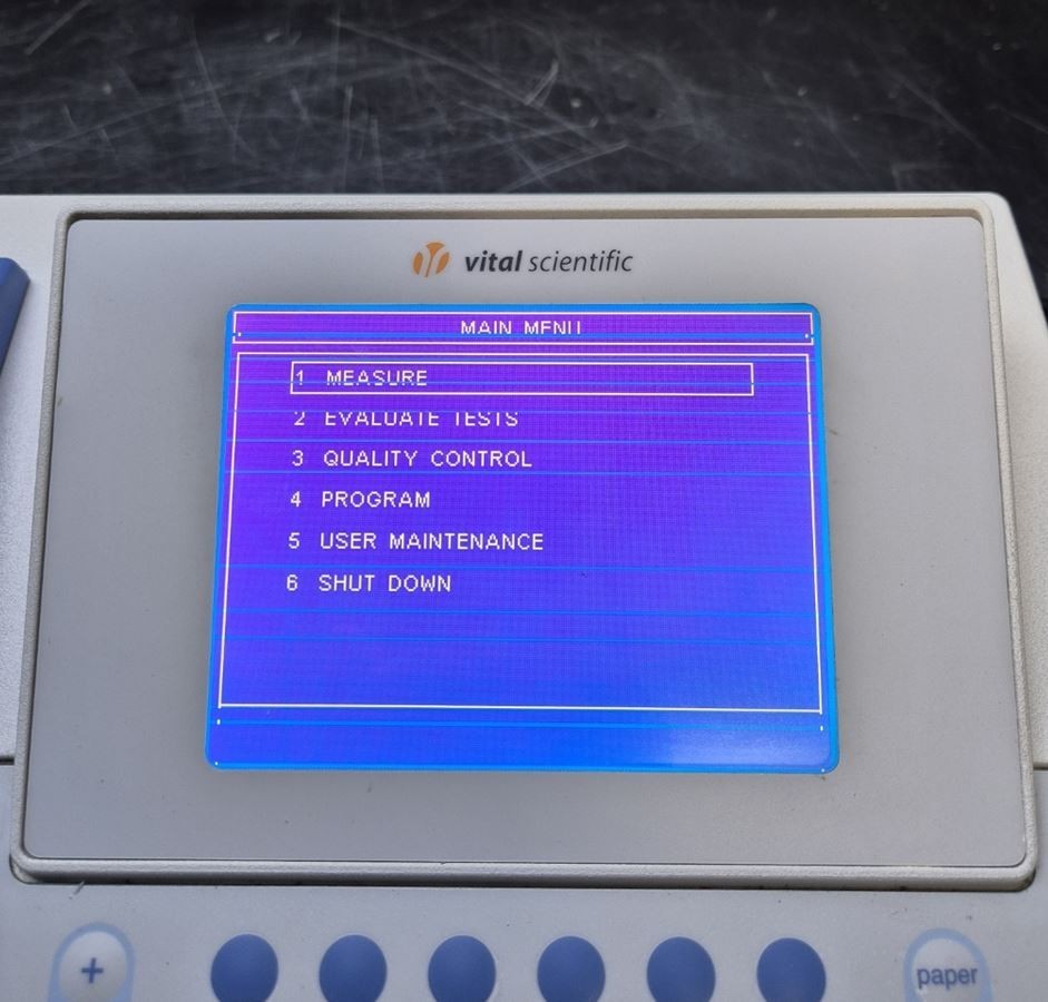 Microlab 300 Semi Automatic Biochemistry Analyzer