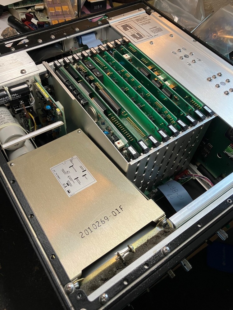 EIP 924 3-12.4ghz Microwave Source