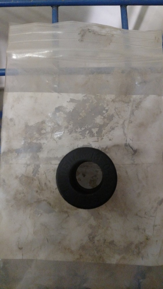 Paccar 13-04391 Hood Roller