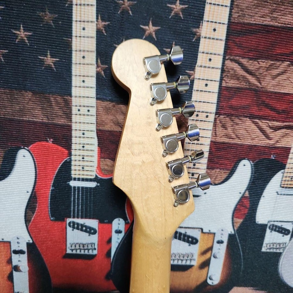 Fender Homage Strat Type Blackie