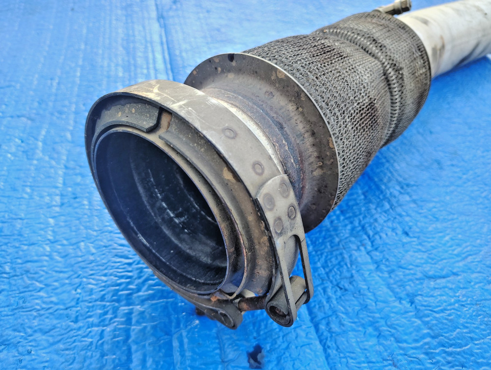 Freightliner Cascadia Exhaust Flex Pipe