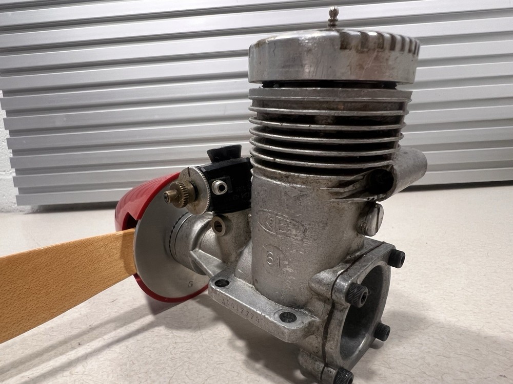 K&B Series 61 Model Engine Airplane