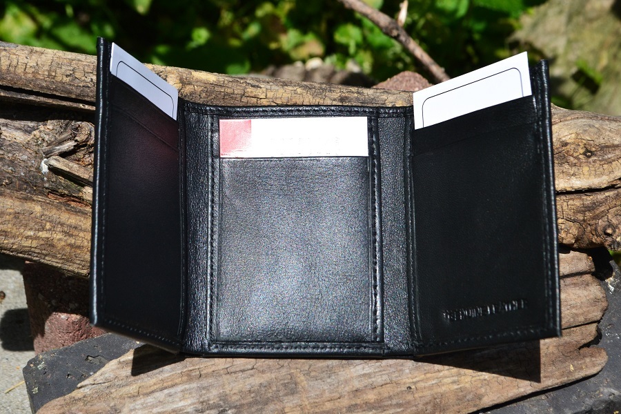 Masonic Black Leather Tri-Fold Wallet - RFID Protected - Square and Compasses